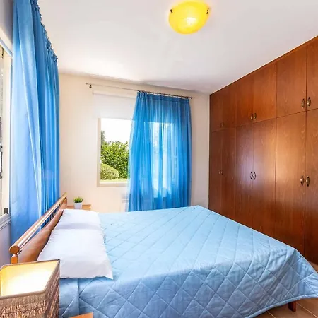 Valley 1 Hotel Polis