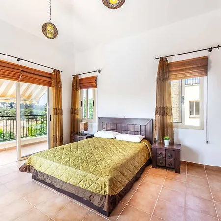 Valley 1 Hotel Polis